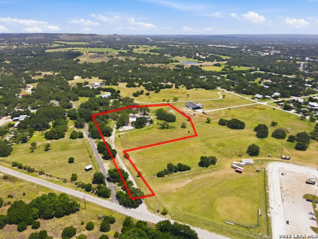 1668 ROCKY RD Blanco, TX 78606