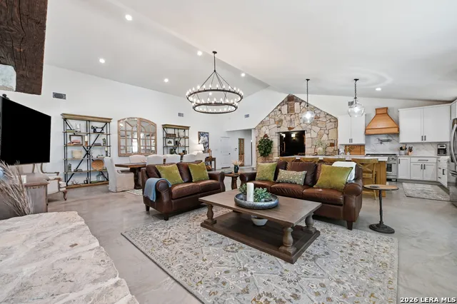 1668 ROCKY RD Blanco, TX 78606