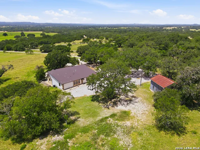 1668 ROCKY RD Blanco, TX 78606