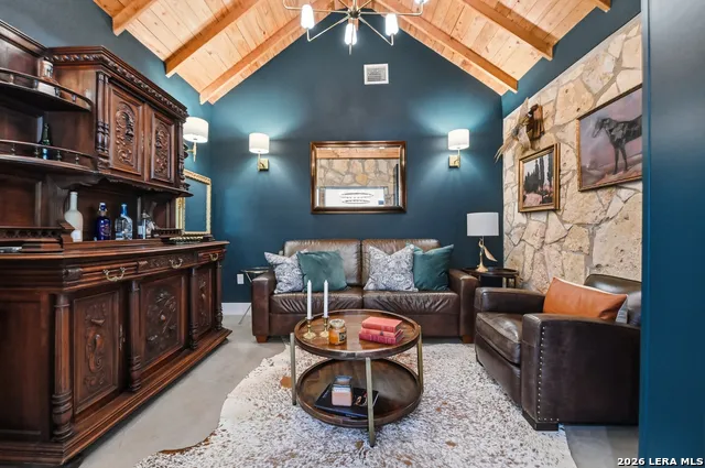 1668 ROCKY RD Blanco, TX 78606