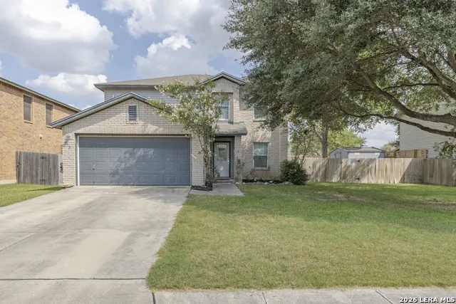 372 COPPER HILL DR New Braunfels, TX 78130