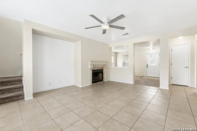 372 COPPER HILL DR New Braunfels, TX 78130