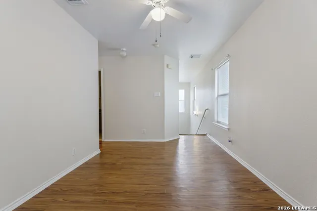 372 COPPER HILL DR New Braunfels, TX 78130