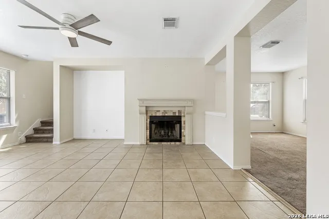 372 COPPER HILL DR New Braunfels, TX 78130
