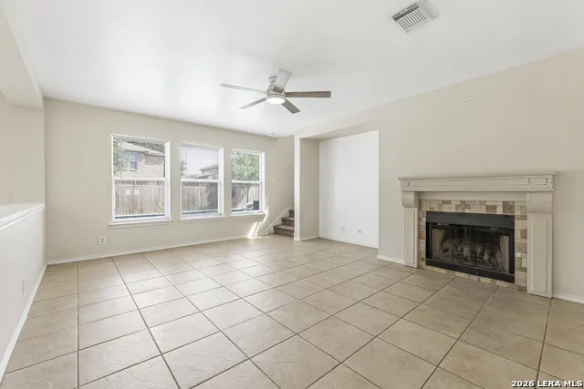372 COPPER HILL DR New Braunfels, TX 78130