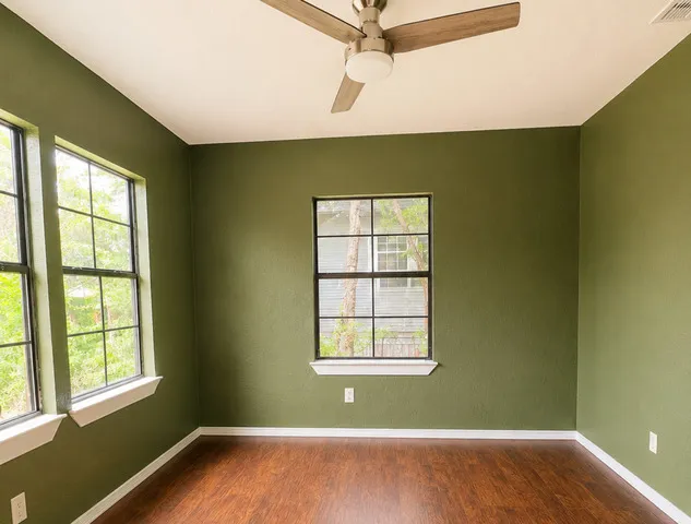 821 E JOSEPHINE ST San Antonio, TX 78208
