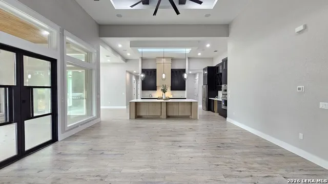 612 Cross Oak New Braunfels, TX 78132