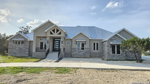 612 Cross Oak New Braunfels, TX 78132