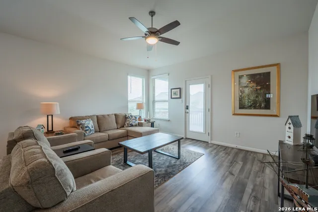 4947 RANAHAN PASS St Hedwig, TX 78152