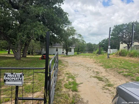 216 Creeks End
