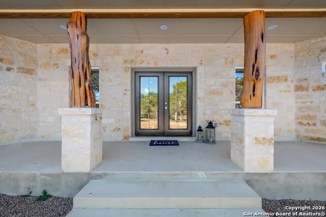 237 Hopi Trail Bandera, TX 78003