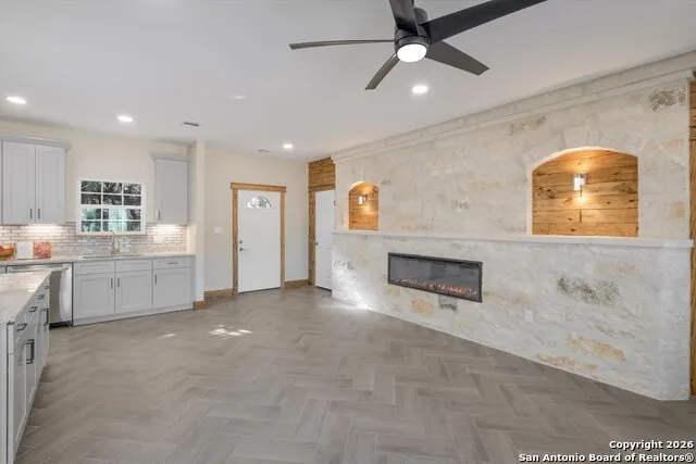 237 Hopi Trail Bandera, TX 78003