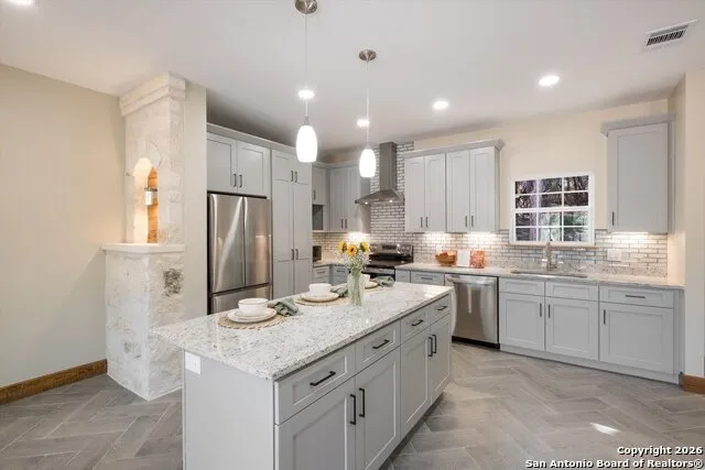 237 Hopi Trail Bandera, TX 78003