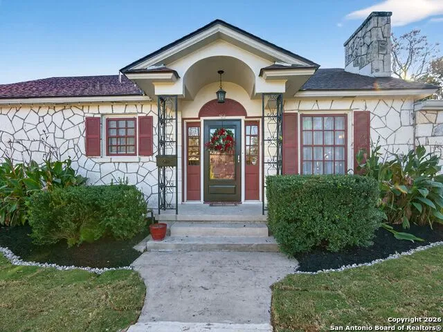 166 Lovera Blvd San Antonio, TX 78212