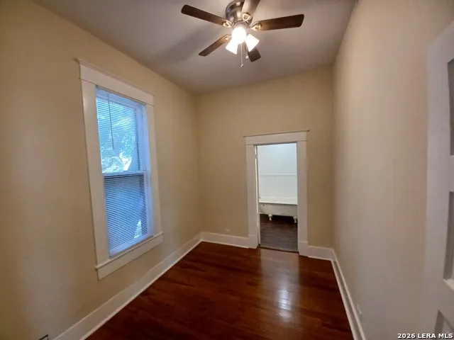 134 W AGARITA AVE San Antonio, TX 78212