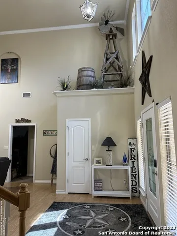 177 Knollwood Cir Bandera, TX 78003