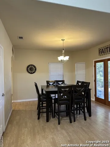 177 Knollwood Cir Bandera, TX 78003