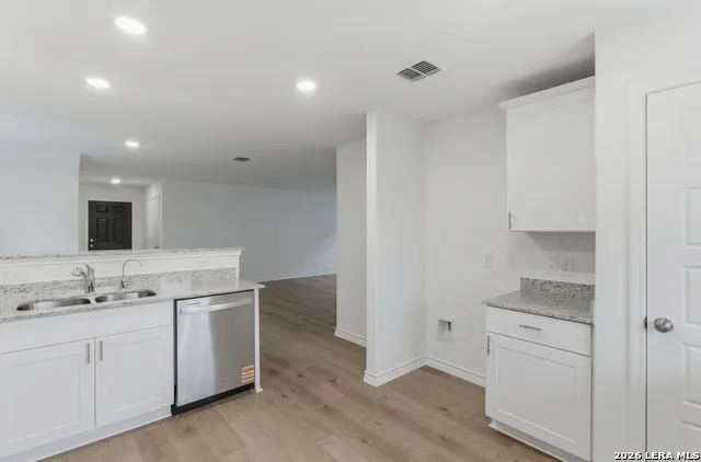 438 White Heron Way Marion, TX 78124