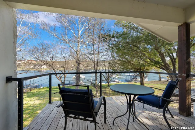 1001 Lakeshore Marble Falls, TX 78654