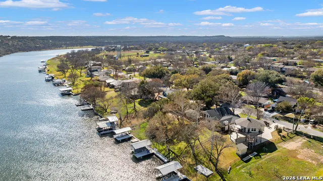 1001 Lakeshore Marble Falls, TX 78654