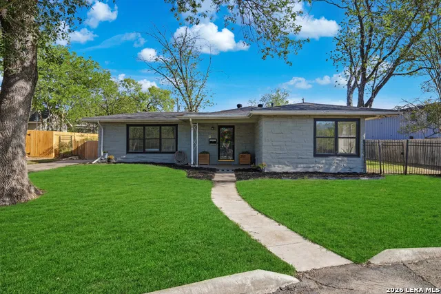 357 TUTTLE RD Terrell Hills, TX 78209