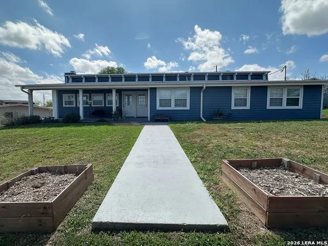 147 Trail Ridge Sandia, TX 78383