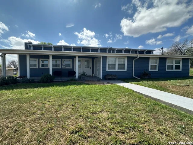 147 Trail Ridge Sandia, TX 78383