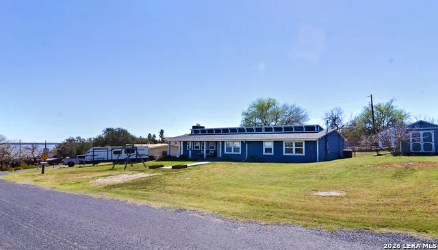 147 Trail Ridge Sandia, TX 78383