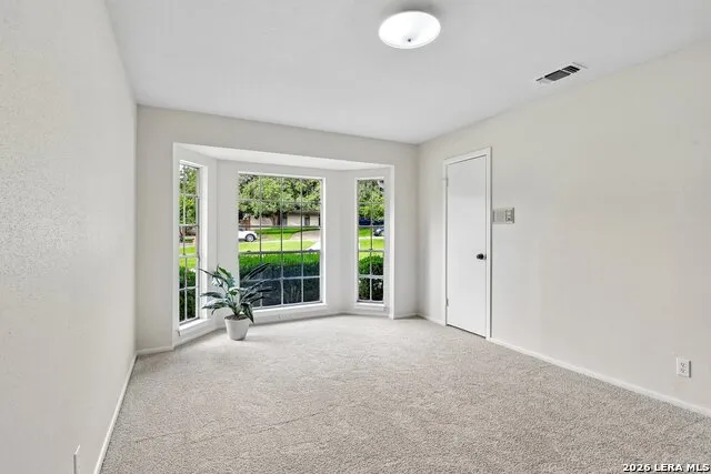 211 CHATTINGTON CT Castle Hills, TX 78213