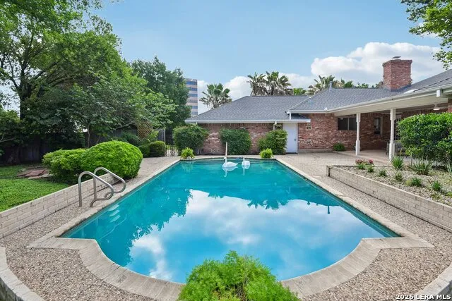 211 CHATTINGTON CT Castle Hills, TX 78213