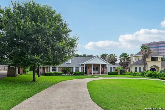 211 CHATTINGTON CT Castle Hills, TX 78213