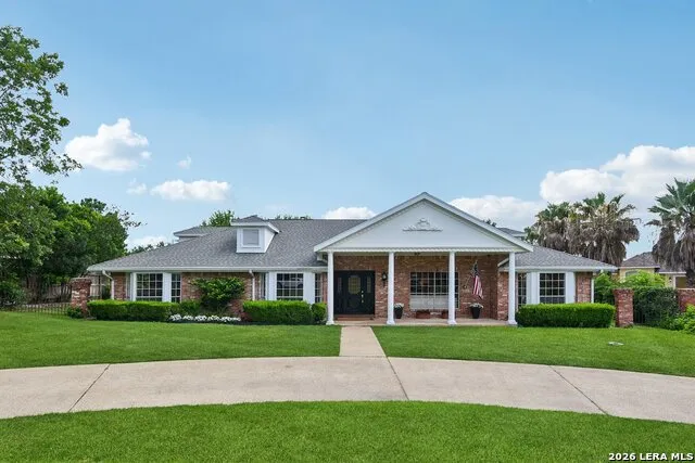 211 CHATTINGTON CT Castle Hills, TX 78213