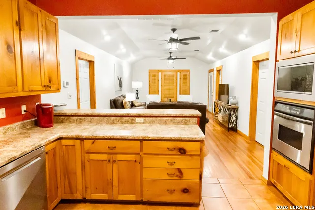 201 Brinkoeter St Poth, TX 78147