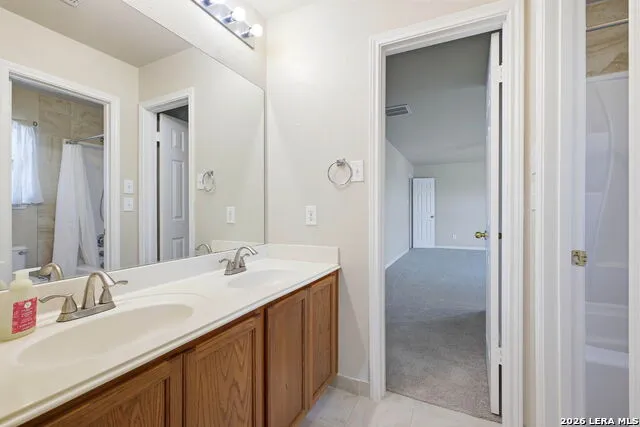 8631 Branch Hollow Universal City, TX 78148