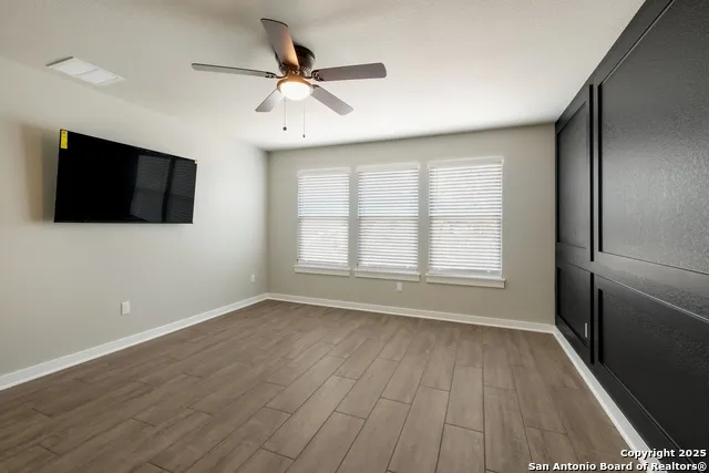 122 Hi View Lakehills, TX 78063