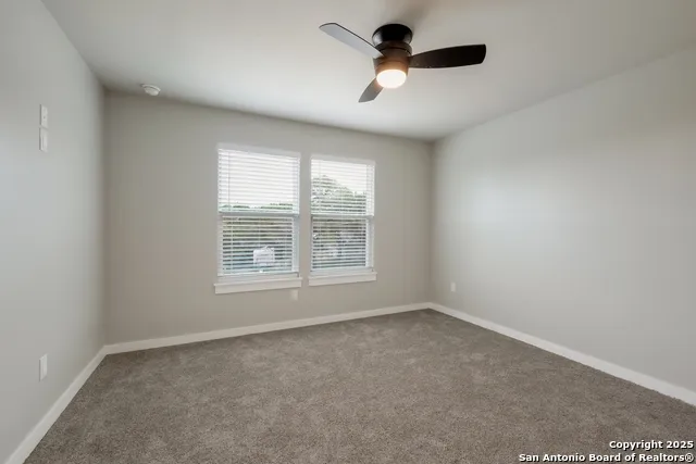 122 Hi View Lakehills, TX 78063