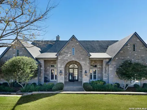 8514 Woodpecker Way