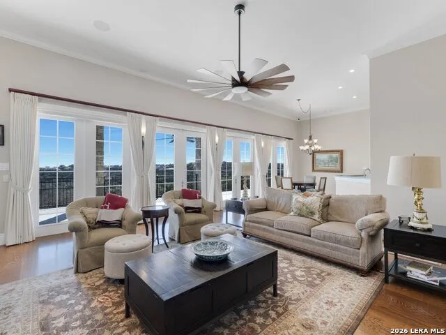 8514 Woodpecker Way San Antonio, TX 78256