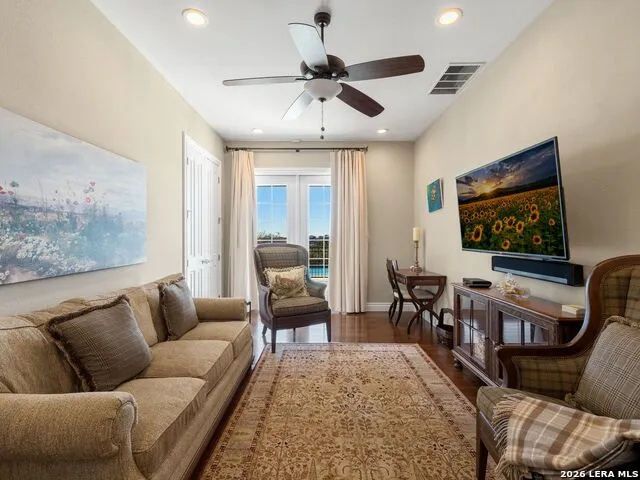 8514 Woodpecker Way San Antonio, TX 78256