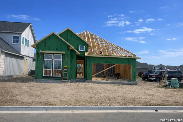 125 Travis Drive Castroville, TX 78009