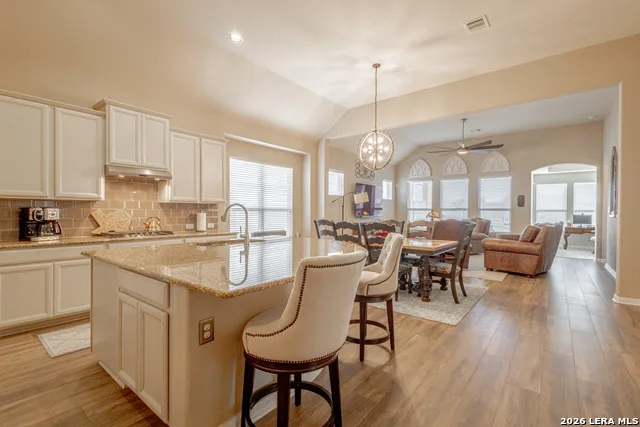 832 Silver Fox Cibolo, TX 78108