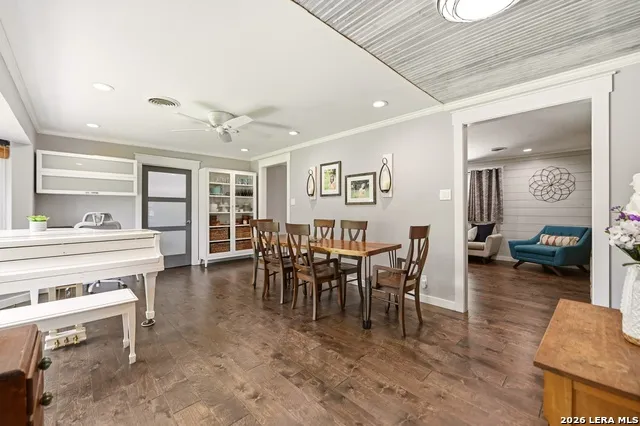429 DRIFTWIND DR Windcrest, TX 78239