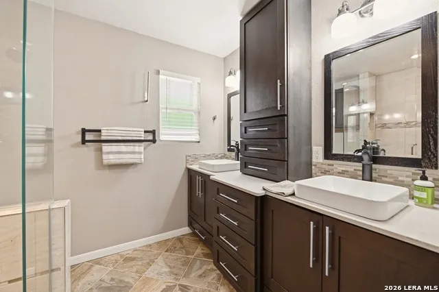 429 DRIFTWIND DR Windcrest, TX 78239