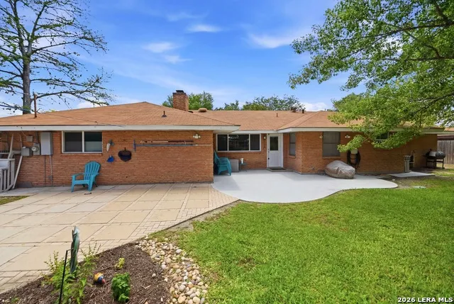 429 DRIFTWIND DR Windcrest, TX 78239