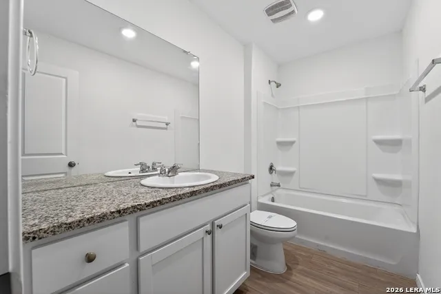 5933 Antonio Pl Seguin, TX 78155