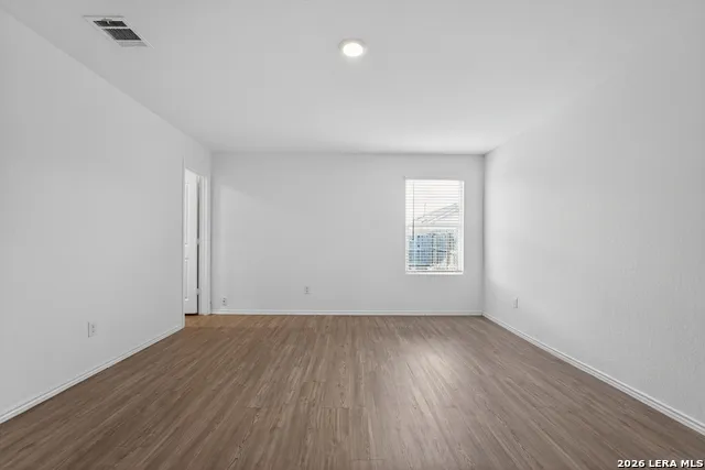 5933 Antonio Pl Seguin, TX 78155