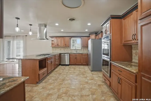 955 S HIGHWAY 37 ACCESS George West, TX 78022