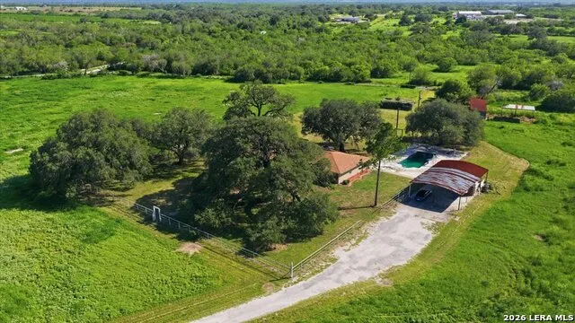 955 S HIGHWAY 37 ACCESS George West, TX 78022