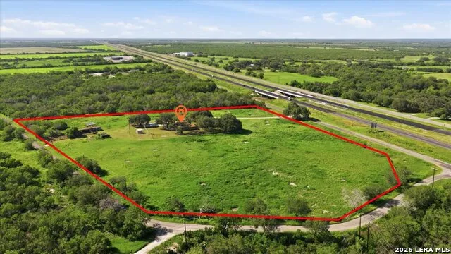 955 S HIGHWAY 37 ACCESS George West, TX 78022