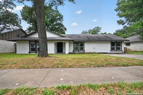 1017 CRIPPLE CREEK DR